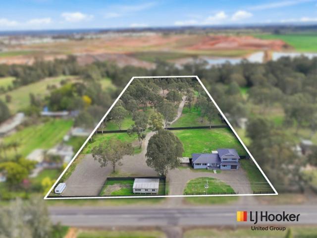 Cottage for sale in Sydney, New South Wales