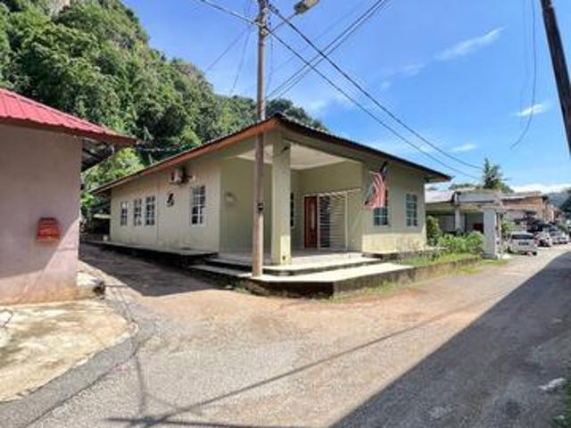 Bungalow for sale in Selayang, Selangor