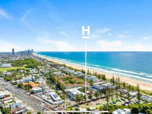House for sale in Miami, Gold Coast City