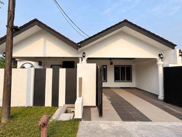 Terraced House for sale in Sungai Buloh, Shah Alam
