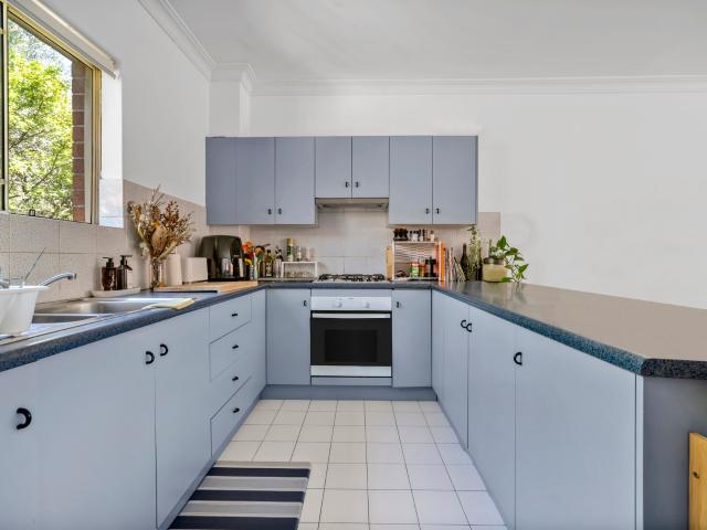 Flat for sale in Sydney, New South Wales