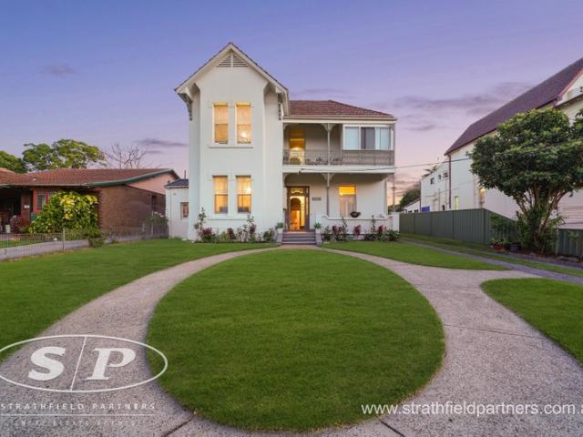 Townhouse for sale in Sydney, New South Wales