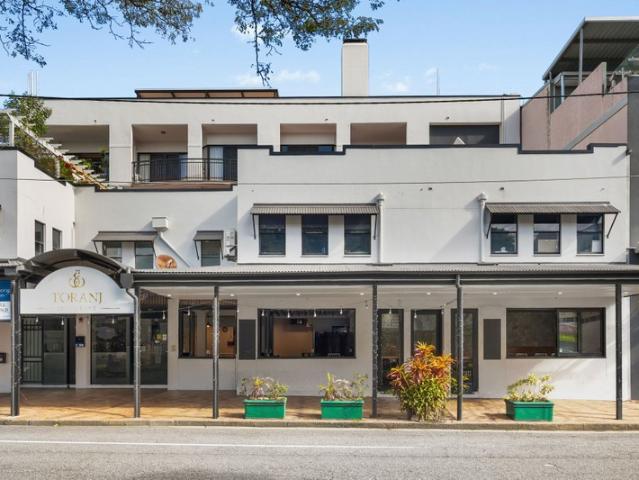 Retail for rent in Toombul, Queensland