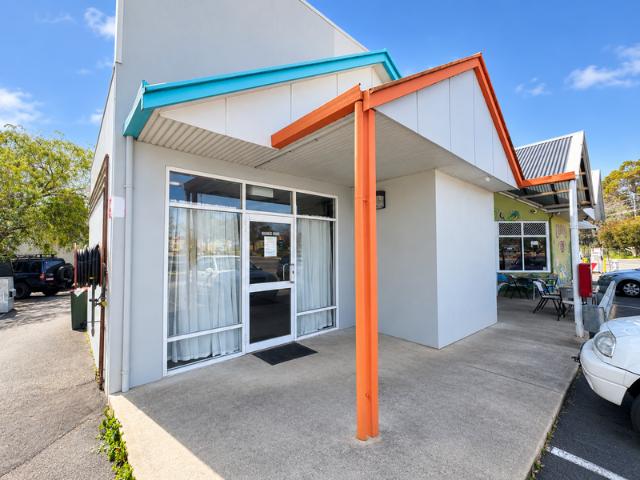 Office for rent in Capel, Western Australia