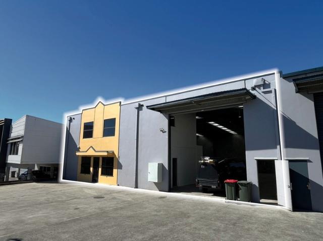 Warehouse for rent in Darra, Greater Brisbane