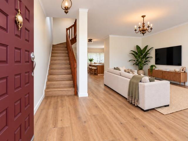Apartment for sale in Claremont, Town of Claremont