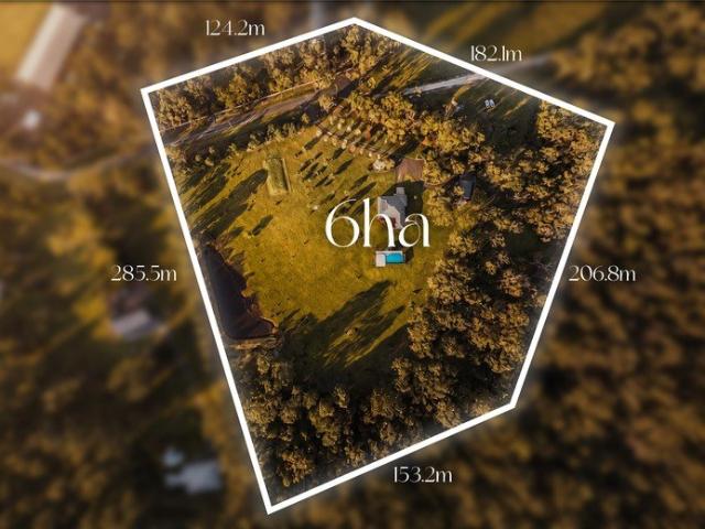 Cottage for sale in Toombul, Queensland