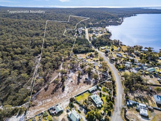 Land for sale in Ansons Bay, Tasmania