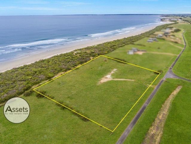 Land for sale in Narrawong, Victoria