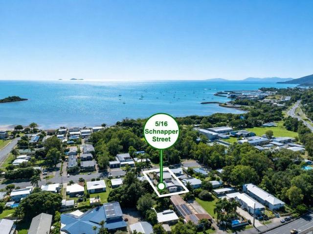 Apartment for sale in Cannonvale, Queensland