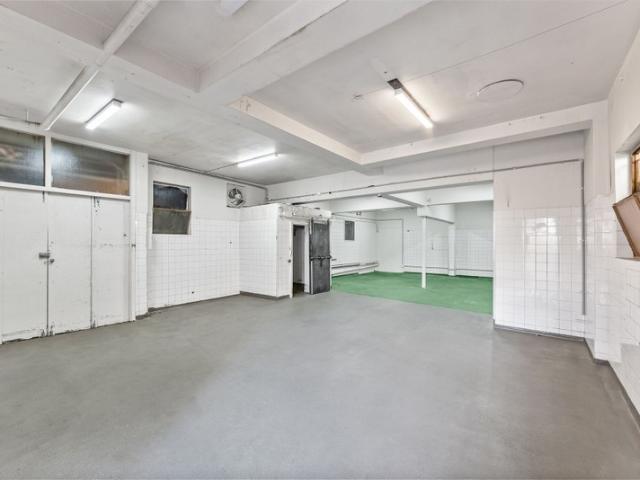 Retail for rent in Camerons Creek, Victoria