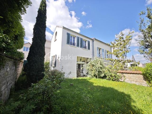 Maison vente à Nanterre, Rueil-malmaison