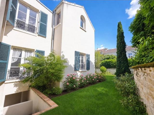 Maison vente à Village Coteaux, Rueil-Malmaison
