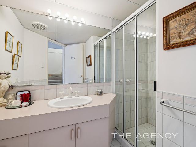 House for sale in Como, Western Australia