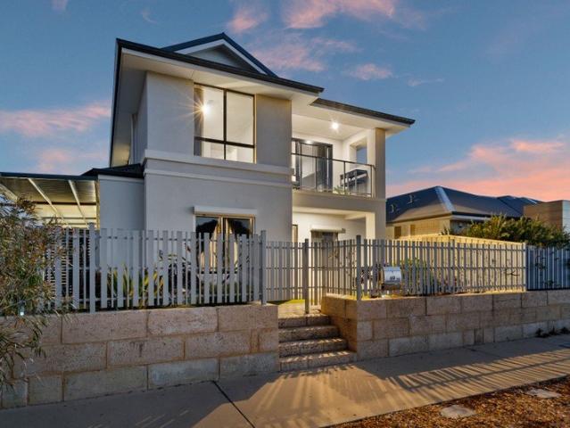 House for sale in Parklands, Western Australia