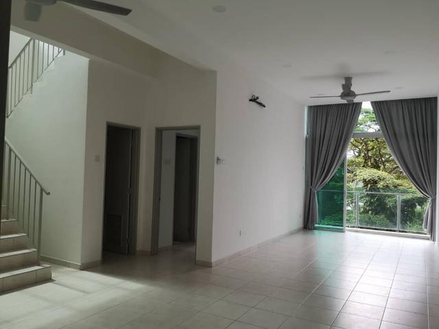 Serviced Residence for sale in Petaling, Damansara Damai