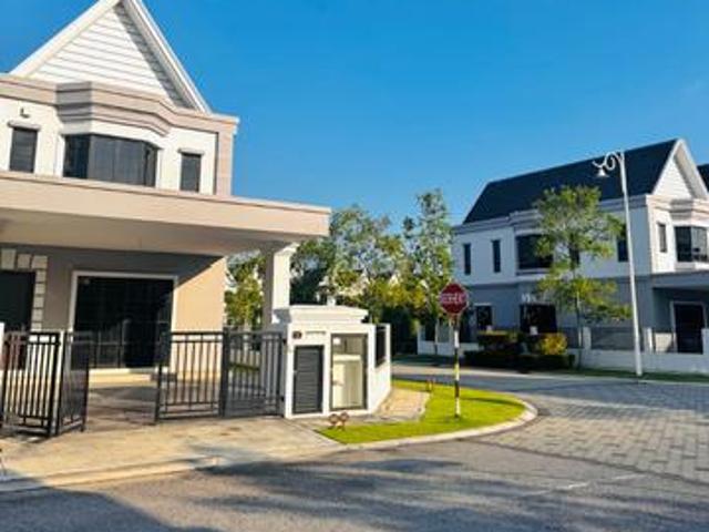 Terraced House for sale in Wellesley, Penang