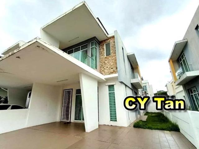 Terraced House for rent in Wellesley, Penang