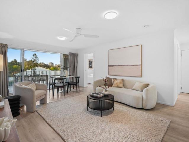 Apartment for sale in Taringa, Greater Brisbane