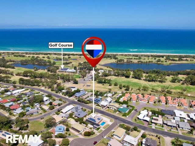 House for sale in Lakes Entrance, Victoria