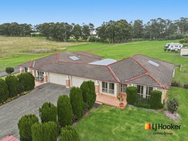 Cottage for sale in Sydney, New South Wales