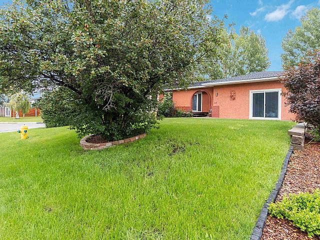 House for sale in Sherwood Park, Alberta