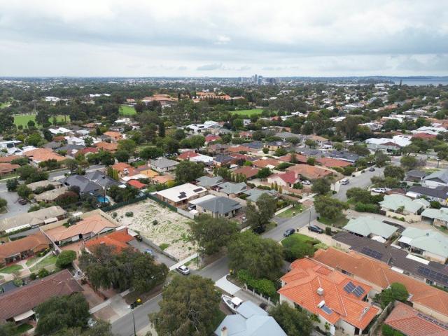Land for sale in Como, Western Australia