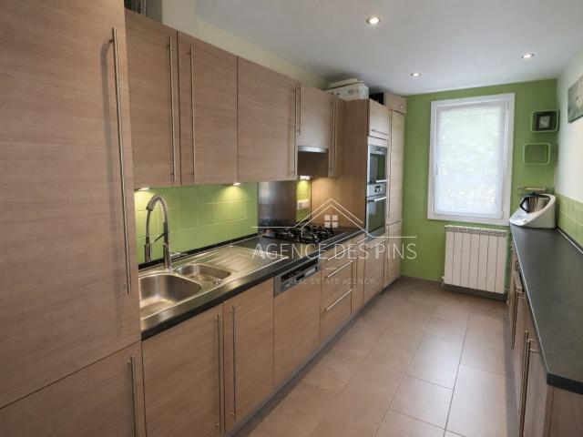 Appartement vente à Châteauneuf-Grasse, Alpes-Maritimes