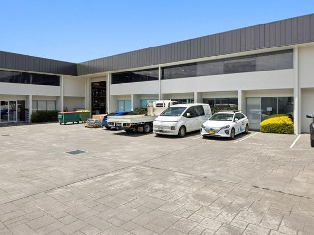 Warehouse for rent in Mitchell, Australian Capital Territory