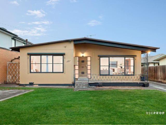 House for sale in Fawkner, Melbourne