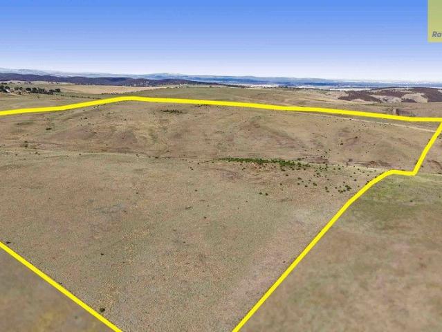 Acreage for sale in Myrniong, Victoria