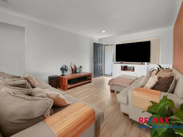 Villa for sale in Fernbrook, Queensland
