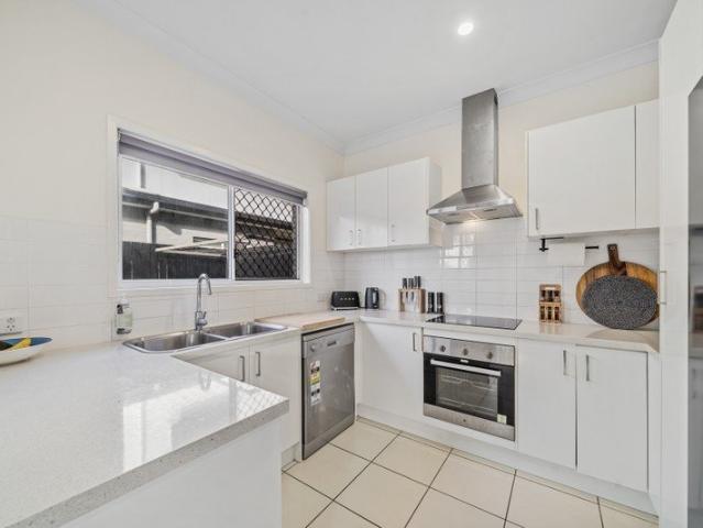 Townhouse for sale in Toombul, Queensland