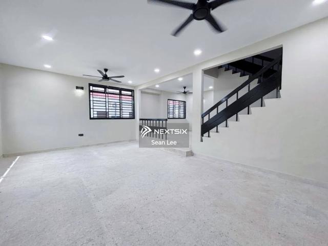 Residential House for sale in Petaling, Damansara Damai