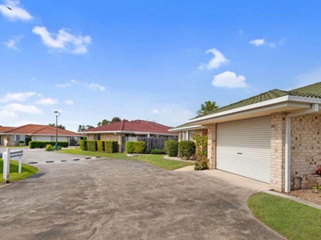 Townhouse for sale in Toombul, Queensland