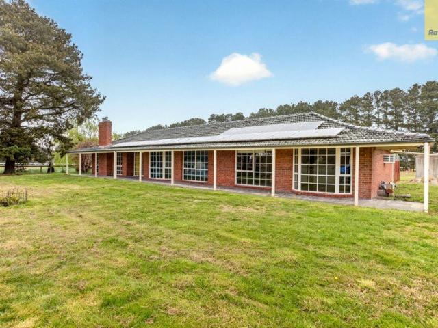 House for rent in Ballan, Victoria
