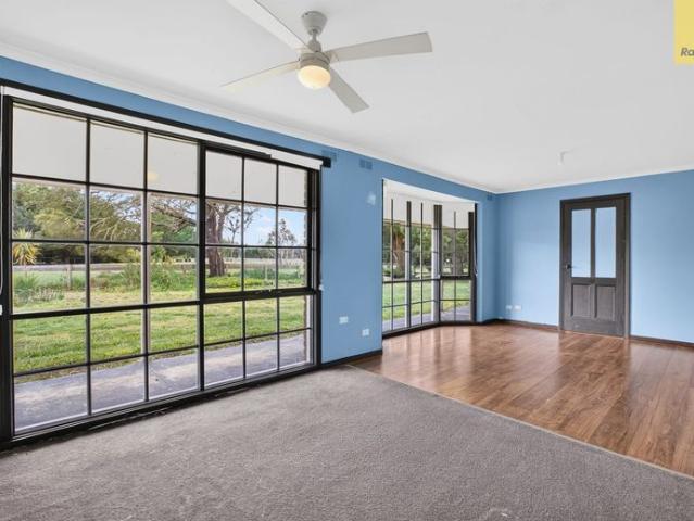 House for rent in Ballan, Victoria
