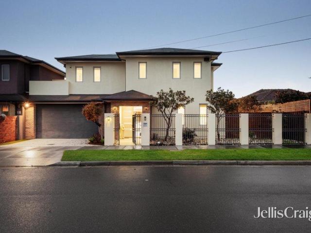 Townhouse for sale in Camerons Creek, Victoria