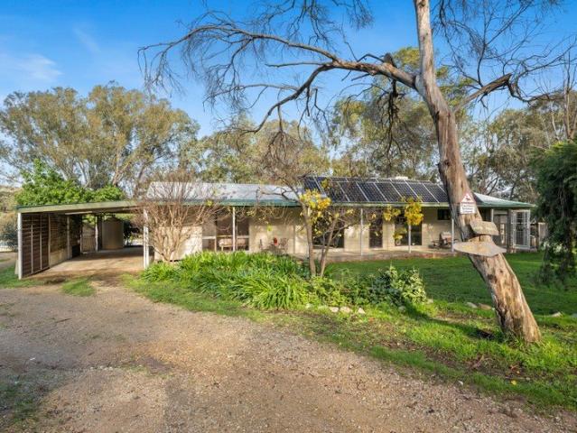 House for sale in Glenrowan, Victoria