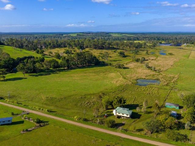 Cottage for sale in Goomboorian, Queensland