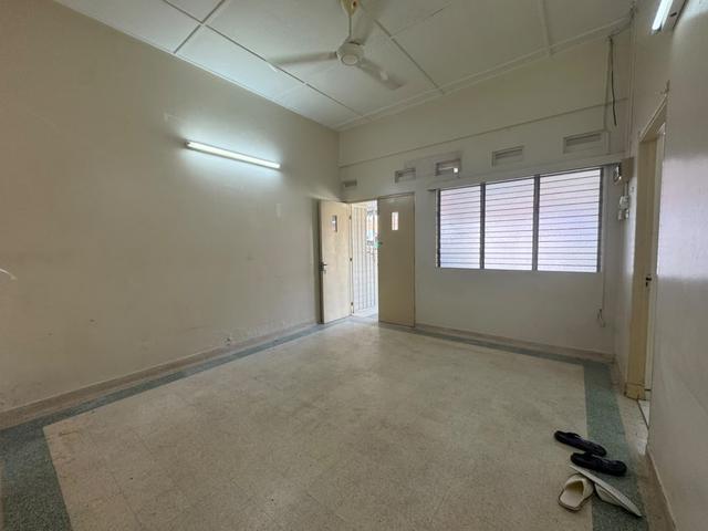 Residential House for sale in Malaka