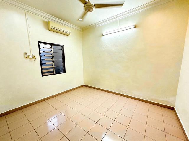 Terraced House for sale in Georgetown, Penang