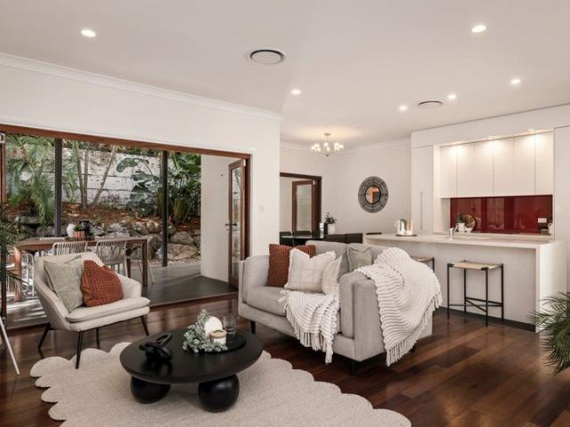 Townhouse for sale in Merthyr, Greater Brisbane