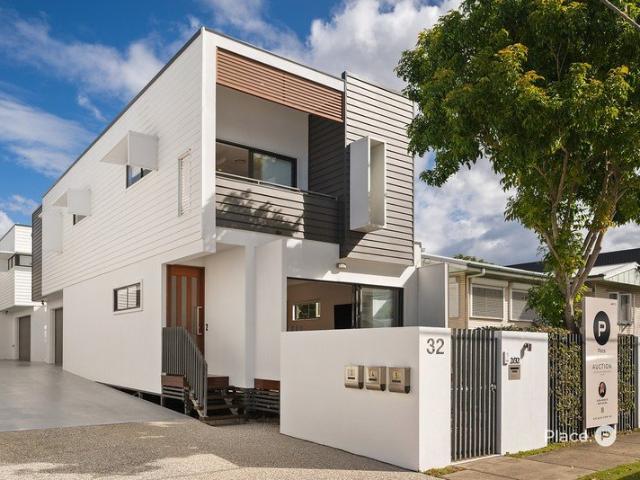 Townhouse for sale in Toombul, Queensland