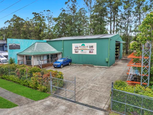 Warehouse for sale in Kunda Park Enterprise Estate, Sunshine Coast Regional