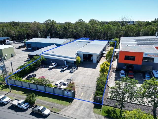 Warehouse for sale in Toombul, Queensland