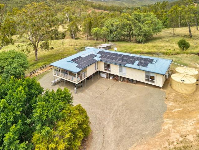 Cottage for sale in Biarra, Queensland