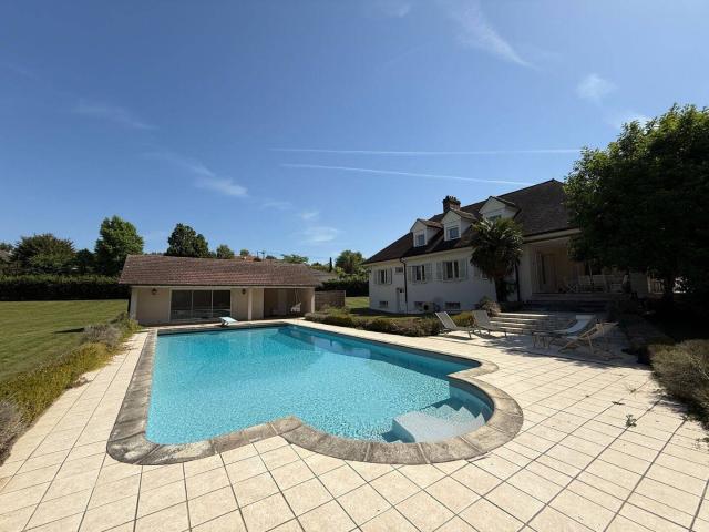 Maison location à Les Dîmes, Bourg-en-Bresse