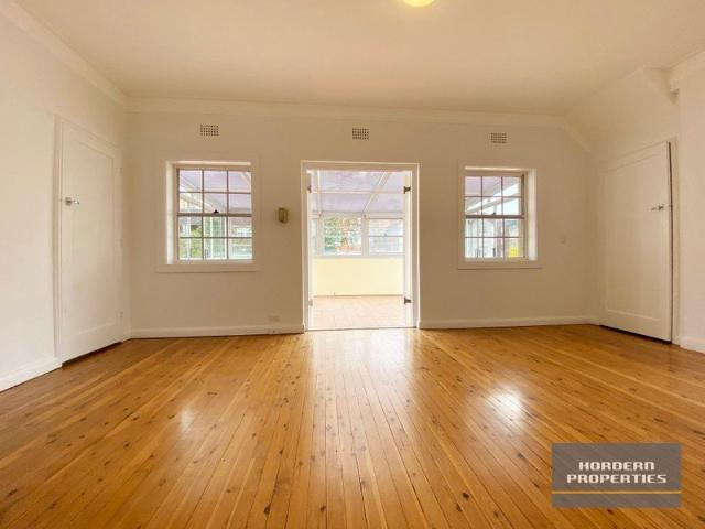 Apartment for rent in Lower North Shore, Sydney