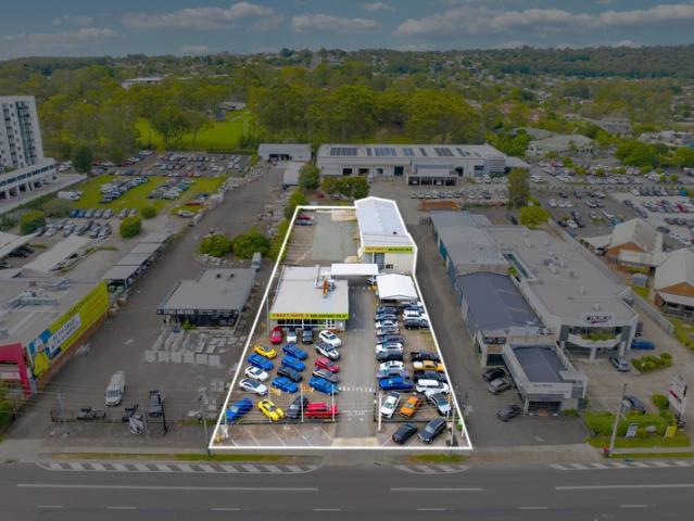 Warehouse for rent in Toombul, Queensland